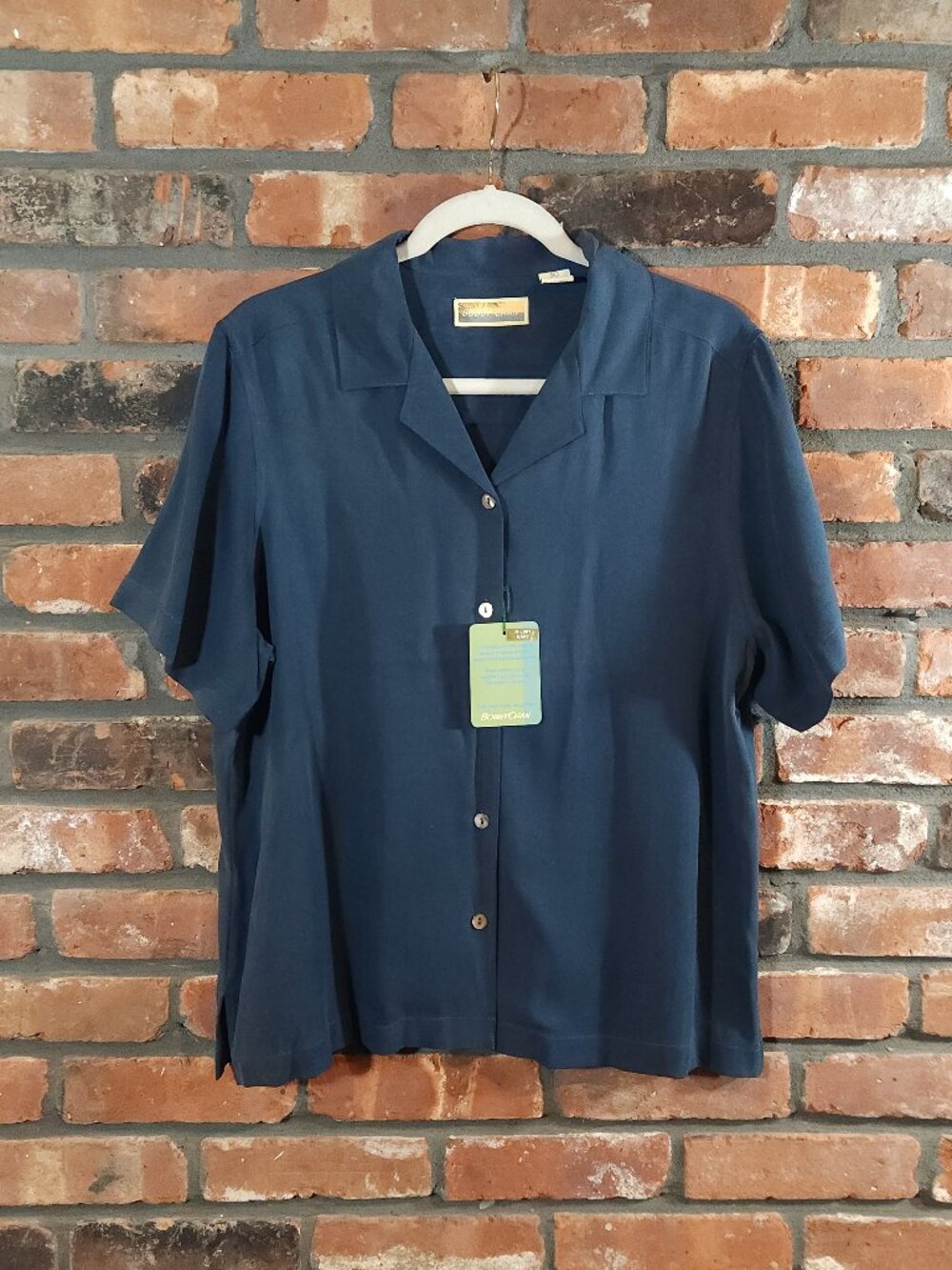 Bobby Chan 100% Silk Short Sleeve Button-down in Navy Resortwear Men's XL NWT